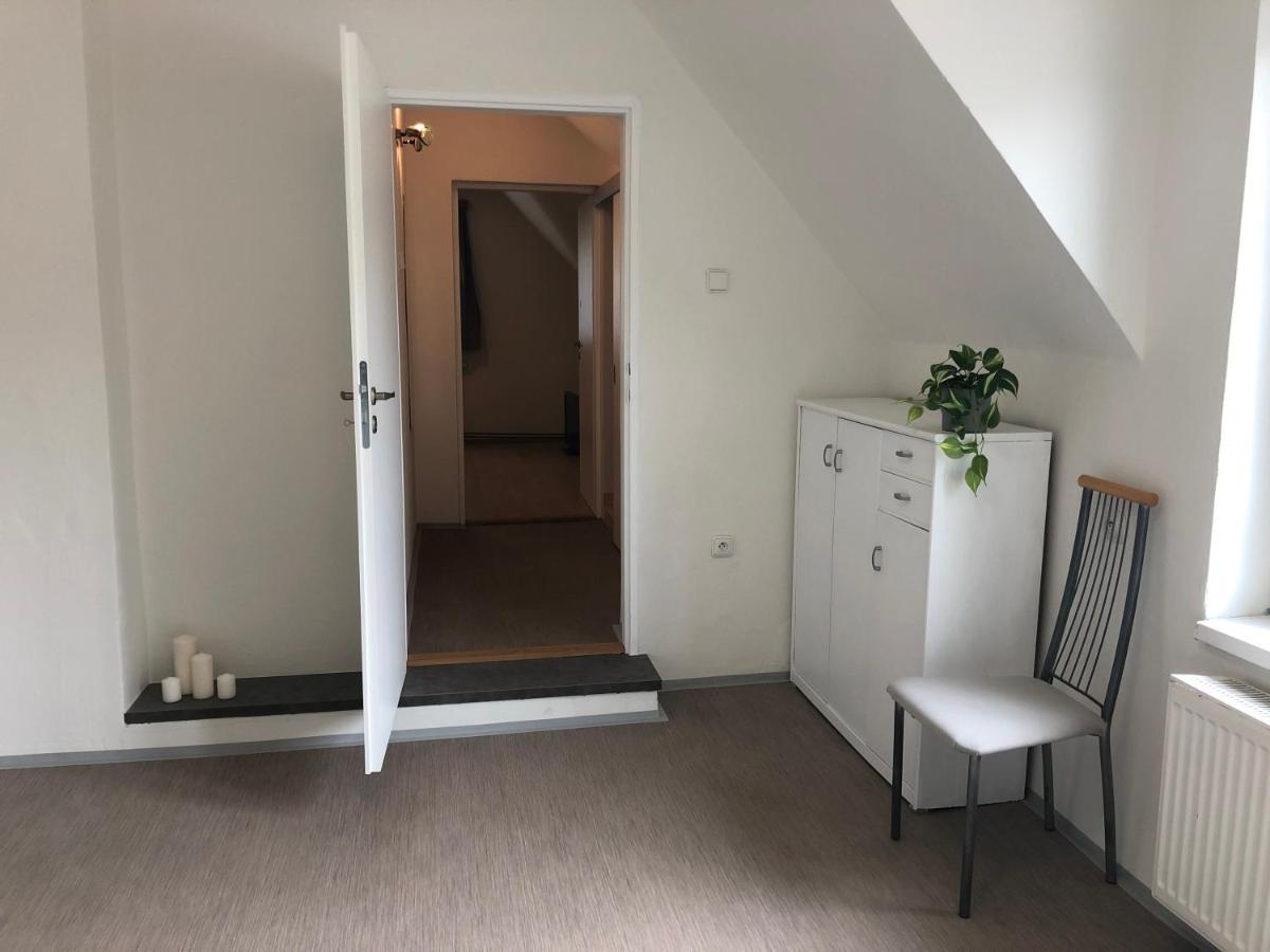 Apartmány Jevany Esterno foto