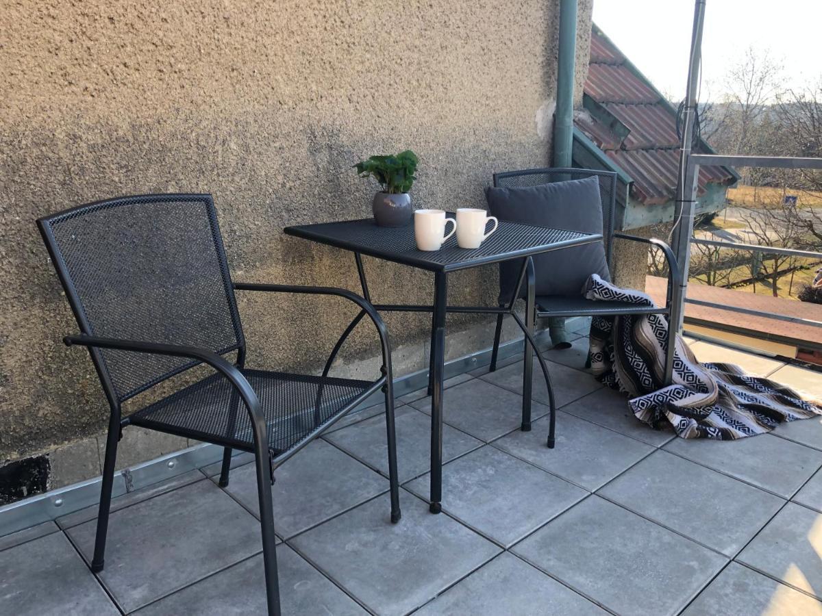 Apartmány Jevany Esterno foto